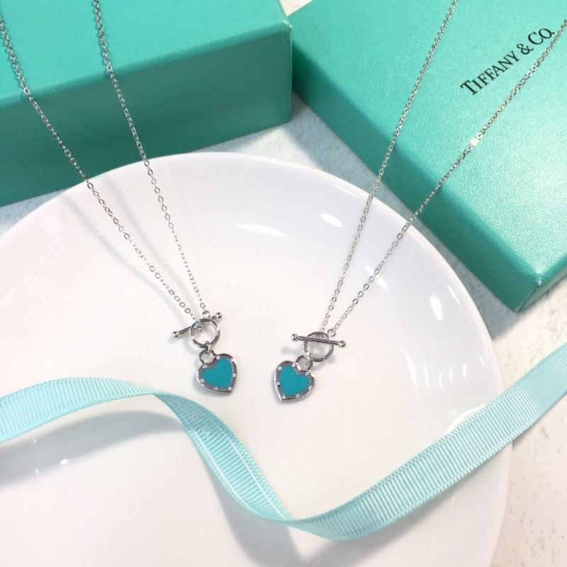 T*f*ny necklaces